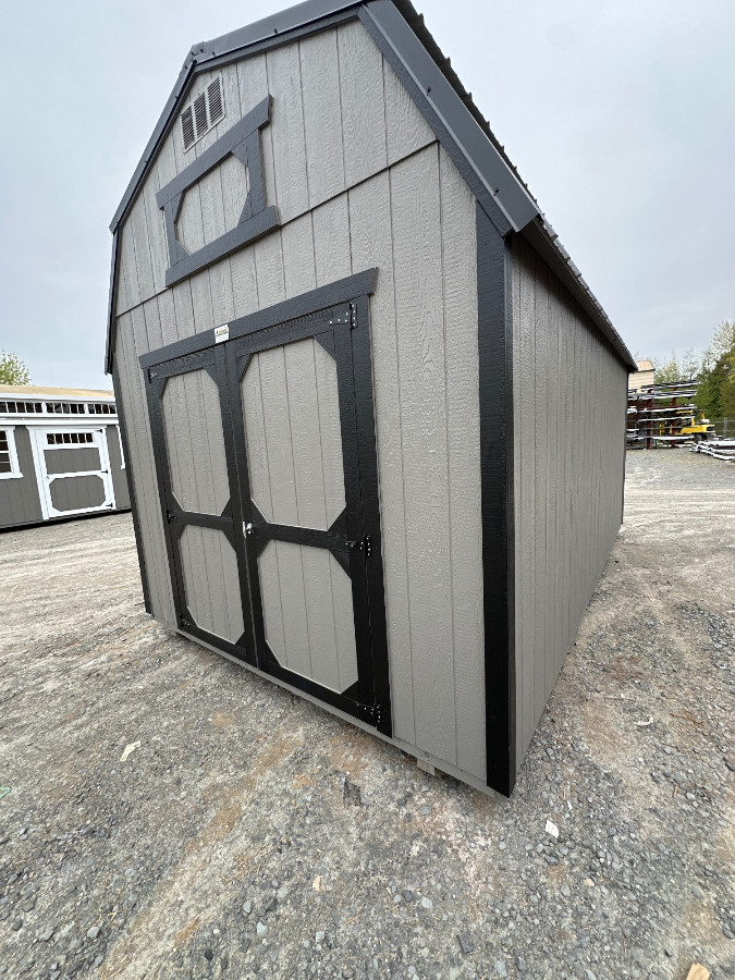 10x16 Lofted Barn with 7' walls